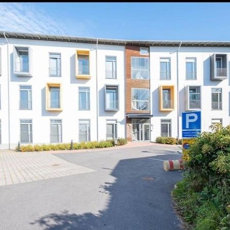 Ferienwohnung Cozy Penthouse Loft - Near The Airport Vantaa Exterior foto