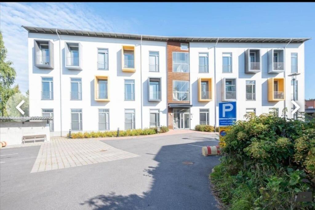 Ferienwohnung Cozy Penthouse Loft - Near The Airport Vantaa Exterior foto